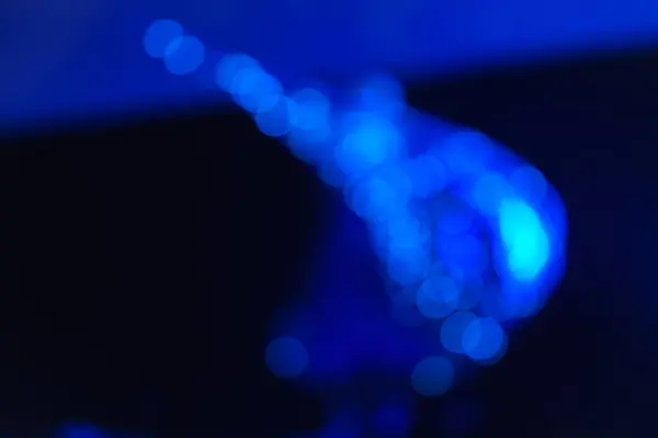 çok renkli bokeh bulanık mavi ışık arka planı. Yüksek kalite fotoğraf