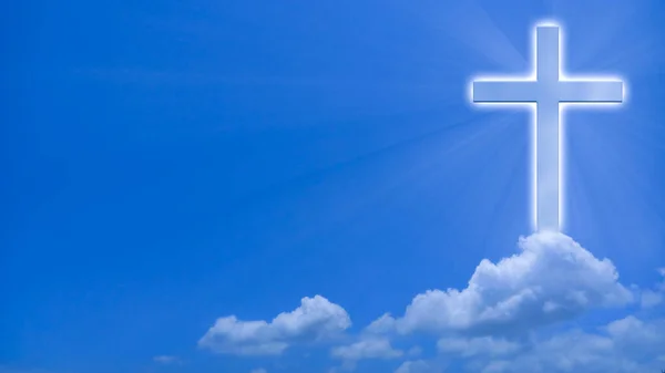 Крест Голубом Небе Белым Облаком — стоковое фото