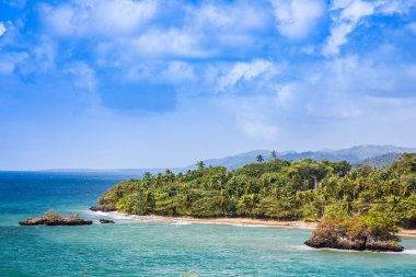 Dominik Cumhuriyeti 'ndeki küçük adalar ve plajlar