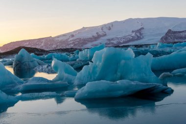  İzlanda, Avrupa 'daki Buzul Gölü Jkulsarlonu  
