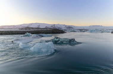  İzlanda, Avrupa 'daki Buzul Gölü Jkulsarlonu  