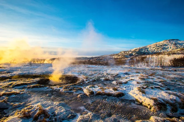 Hot Springs Geyser Strokkur Haukadalur Golden Circle Iceland Europe — Stock Photo, Image