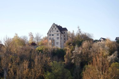 Neuenstadt, Baden-Wuerttemberg, Almanya 'daki Buerg Kalesi veya Gemming' sche Schloss 