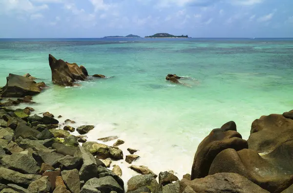 Praslin Plajı, Anse Kerlan, Seyşeller, Hint Okyanusu, Arica