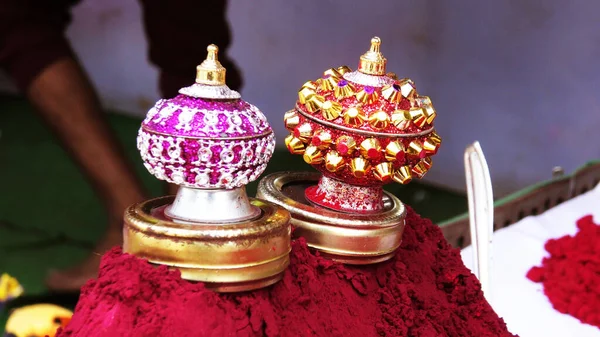 Традиційний Індійський Косметичний Порошок Коробкою Верміонів — стокове фото