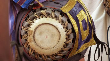 Maddalam 'a yakın, geleneksel bir Güney Hindistan müzik enstrümanı.