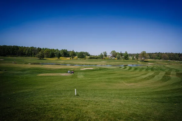 Golfbana Våren Soligt Väder — Stockfoto
