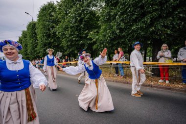 27 Ulusal Şarkı ve Dans Festivali, Başkent Riga 'da festival açılış töreni