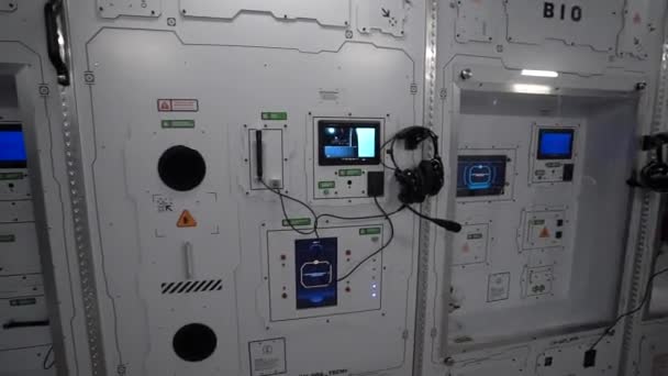 Tugas Utama Dari Space Learning Center Adalah Untuk Mempromosikan Minat — Stok Video
