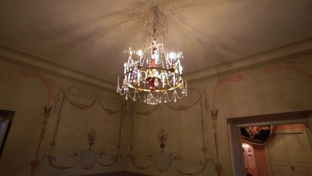 Lustre Luxe Style Victorien Suspendu Plafond Orné Ampoules Illuminant Pièce — Video