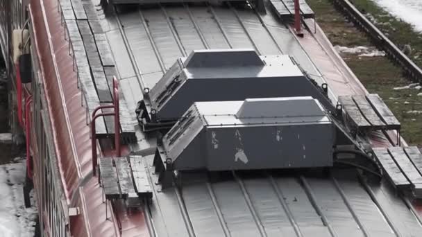 Крупным Планом Коробки Системой Вентиляции Вне Поезда — стоковое видео