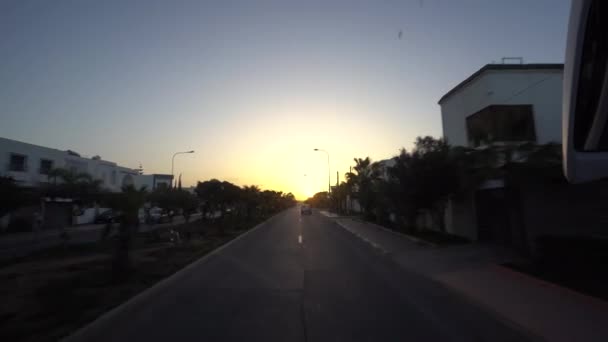 Agadir Marokko Februar 2024 Sonnenuntergang Oder Sonnenaufgang Aus Einem Busfenster — Stockvideo