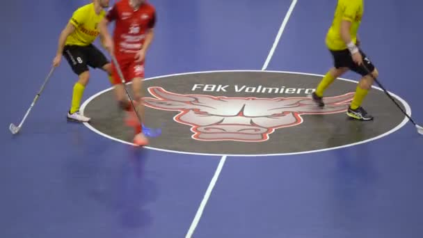 Valmiera Letland Marts 2024 Sportsbanen Vises Fbk Valmiera Logoet Tydeligt – Stock-video