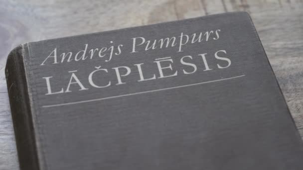Cesis Latvia Februari 2024 Close Book Cover Title Andrejs Pumpurs — Stok Video