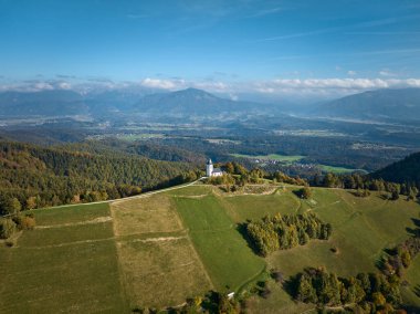 Slovenya 'nın Jamnik kentindeki St. Primo ve Felicijan Kilisesi