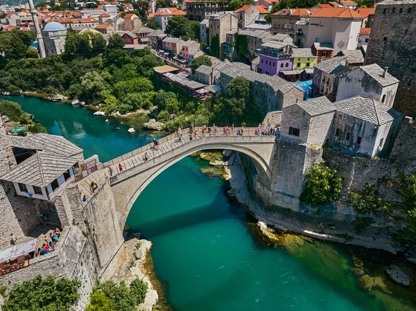 Παλιά Γέφυρα Στη Μοστάρ Βοσνία Και Ερζεγοβίνη — Φωτογραφία Αρχείου