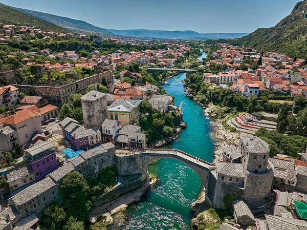 Παλιά Γέφυρα Στη Μοστάρ Βοσνία Και Ερζεγοβίνη — Φωτογραφία Αρχείου