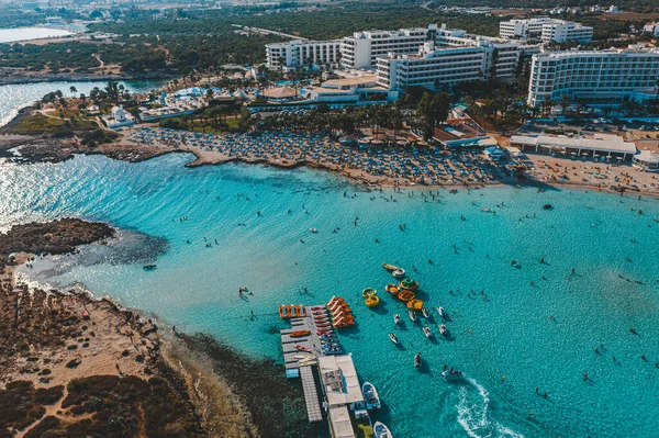 Пляж Нисси Айя Напе Кипр — стоковое фото