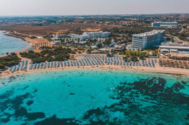Kıbrıs Rum Kesimi 'nin Ayia Napa kentindeki Makronissos Sahili