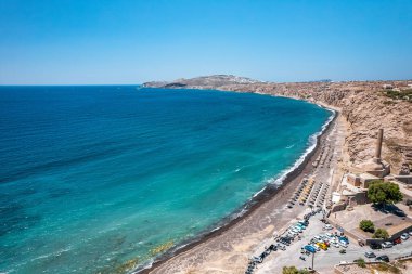 Yunanistan 'ın Santorini kentindeki Perissa Plajı