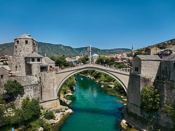 波斯尼亚和黑塞哥维那莫斯塔尔的老桥 — 图库照片