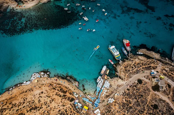 Остров Комино Мальте Заднем Плане — стоковое фото