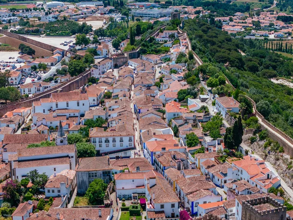 Duvarlarla Çevrili Tarihi Obidos Kasabasının Insansız Hava Aracı Görüntüsü — Stok fotoğraf