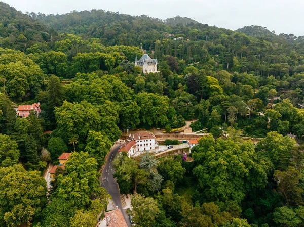 葡萄牙 辛特拉 2023年6月26日 Drone视角捕捉到葡萄牙辛特拉昆塔 雷加里拉风景如画的景色 — 图库照片