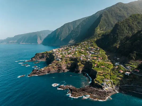 Portekiz, Madeira adasının güzel manzarası 