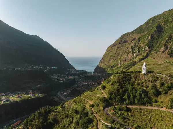 Portekiz, Madeira adasının güzel manzarası 