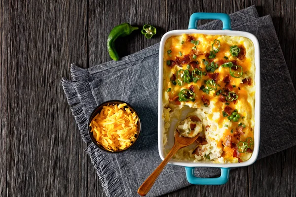 Loaded Smashed Potatoes Cheddar Cheese Cream Cheese Bacon Cream Baking — Stock Photo, Image