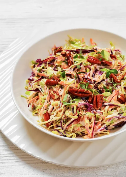 Coleslaw Shredded Red Green Cabbage Carrots Onion Pecan Nuts Thyme — Stock Photo, Image