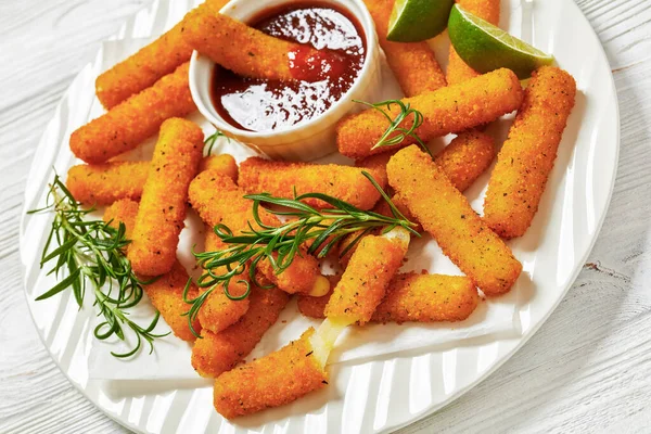 Fried Breaded Mozzarella Sticks Served Dipping Sauce Lime Slices Fresh — Stock Photo, Image