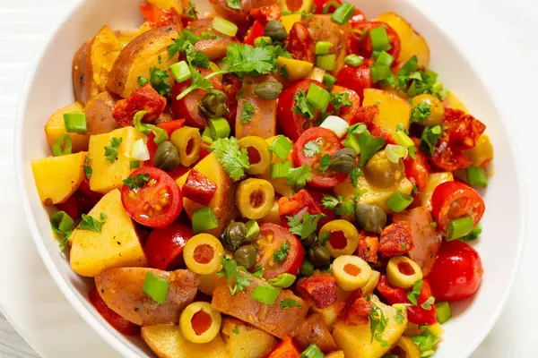 Spanish Potato Salad Chorizo Green Olives Cherry Tomatoes Red Pepper — Stock Photo, Image