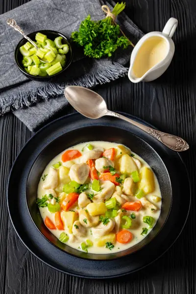 Knoephla Soup Traditional German Dumpling Soup Based Chicken Broth Cream — Stock Photo, Image