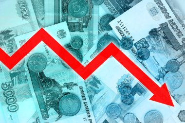 Rus rublesi ve aşağı ok. Para için. Nakit paralar ve paralar - Ekonomi çizelgesi