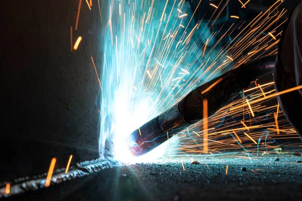 Close View Gas Metal Arc Welding Gmaw Process Sparks Light — Foto Stock