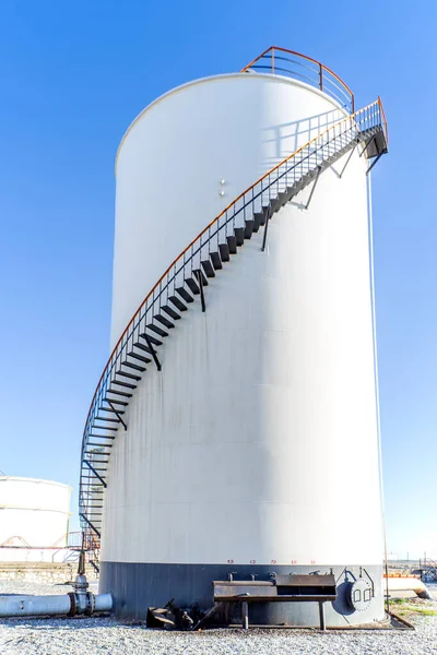 View Cylindrical Vertical Storage Tank Fixed Roof Spiral Staircase Industrial — Stok fotoğraf