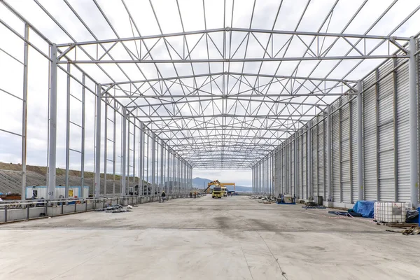 Nuevo Edificio Industrial Instalación Con Estructura Acero Almacén Moderno —  Fotos de Stock