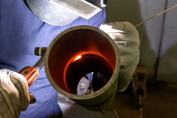 Paslanmaz Çelik Borunun Gaz Tungsten Yay Kaynaklama Gtaw Argon Işlemiyle — Stok fotoğraf