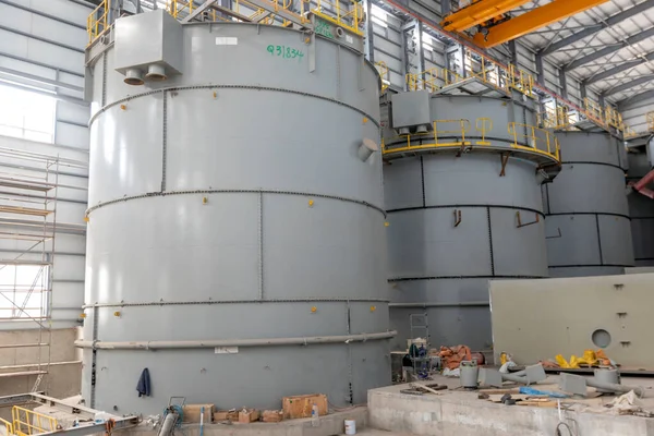 Oil Chemical Storage Tank Mining Factory Ground Storage Tanks Can —  Fotos de Stock