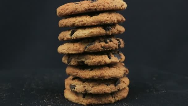 Kekse Hausgemacht Kekse Rotieren Stück Keksschokolade Auf Schwarz — Stockvideo