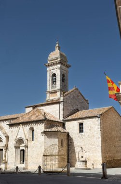 Santa Maria Kilisesi Katalonya, İspanya 'nın Girona eyaletindeki Sant Agu köyünde..
