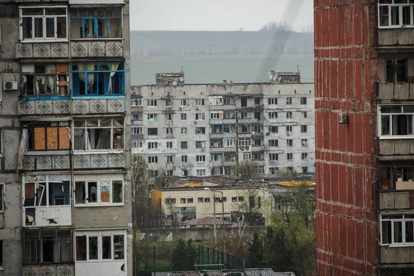 Bakhmut Ukrajna Április 2023 Megrongálódott Megsemmisült Orosz Bombázás Rakétatámadások Lakóépületek — Stock Fotó