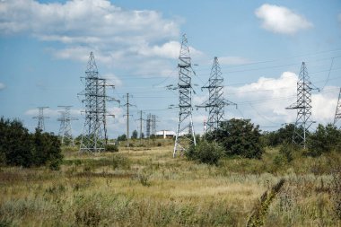 YUZHNOUKRAINSK, UKRAINE, - 7 AĞUSTOS 2023 Güney Ukrayna Nükleer Santrali Panoramik Görünümü
