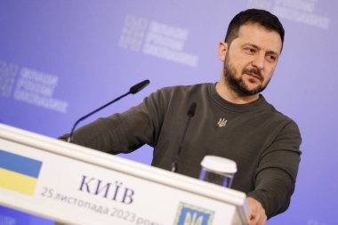 KYIV, UKRAINE - 25 Kasım 2023 Volodymyr Zelensky, Ukrayna 'dan Tahıl