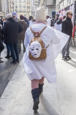 Primary care doctors and nurses organised by APISCAM, Asociacin de Profesionales de Informtica de Sanidad de la Comunidad de Madrid, continue their protest in support of a public health care service in the Region of Madrid. 