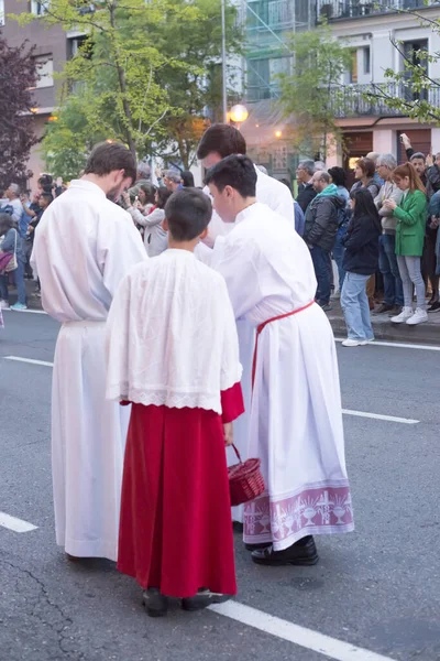 Grupa Asystentów Ołtarza Podczas Procesji Chrystusa Trzech Spadków Madrycie — Zdjęcie stockowe
