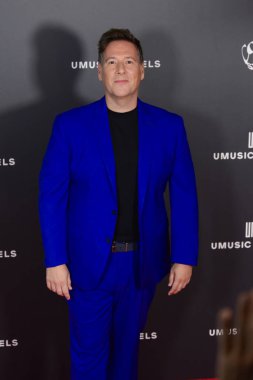 Carlos Latre, İspanyol ünlüler UMusic Hotel Madrid 'in açılışına katıldı. UMusic Hotel Madrid Universal Music Group ve Dakia Entertainment Enteritality Group 'a aittir..