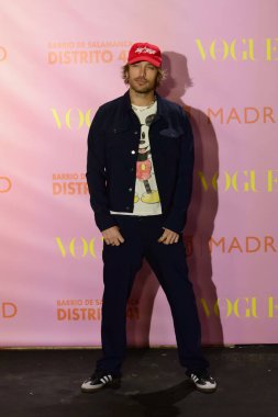 Adrian Roma, Marlon İspanya 'nın 41. Madrid bölgesindeki Salamanca moda bölgesinde Vogue Moda Gecesi 2023' e katıldı. Madrid İspanya 21 Eylül 2023